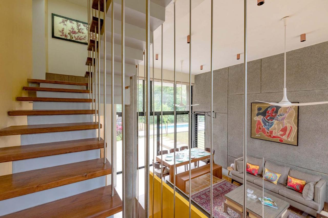 Villa Foresta By Stayvista With Modern Decor, Swimming Pool & Expansive Lawn For A Perfect Escape Lonavala Exteriör bild