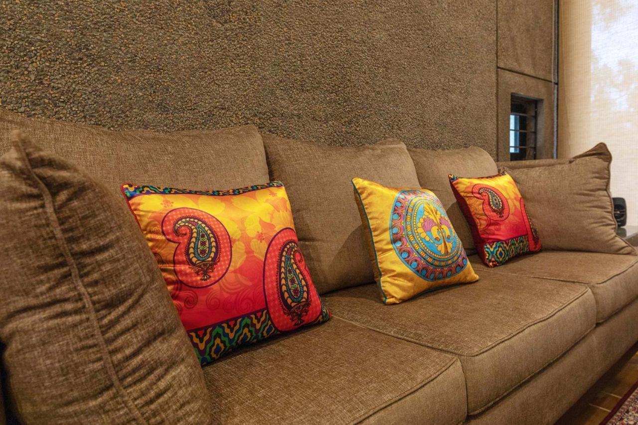 Villa Foresta By Stayvista With Modern Decor, Swimming Pool & Expansive Lawn For A Perfect Escape Lonavala Exteriör bild