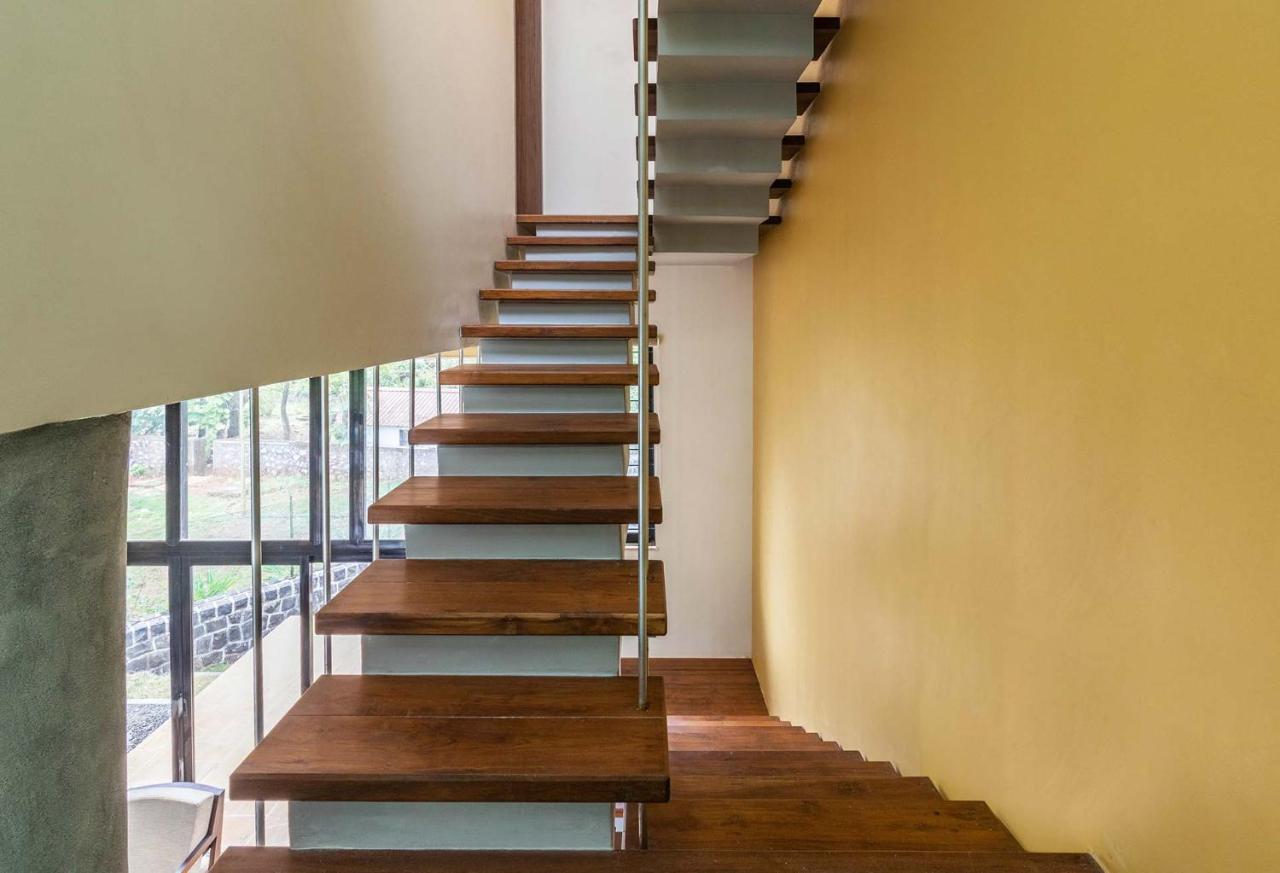 Villa Foresta By Stayvista With Modern Decor, Swimming Pool & Expansive Lawn For A Perfect Escape Lonavala Exteriör bild